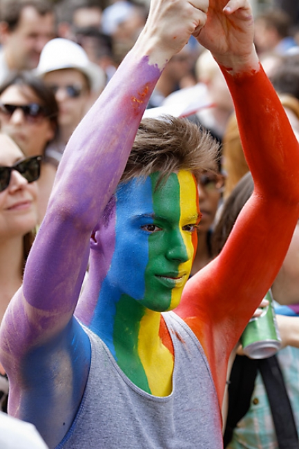 Gay pride Paris JUN13-080